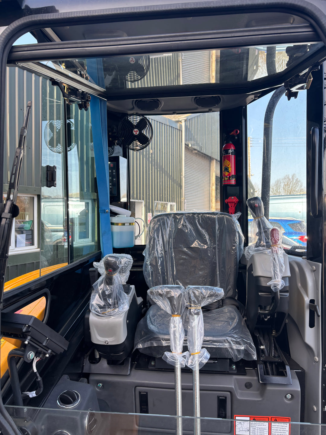 Buffalo B27-TN Mini Digger - 2.7 Tonnes