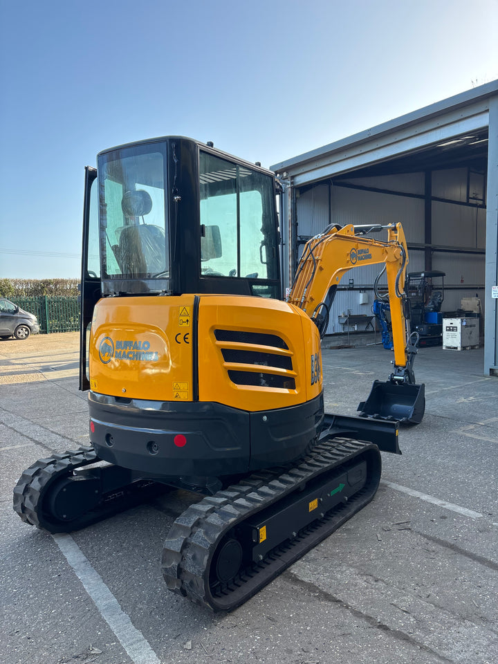 Buffalo B38-TN Mini Digger - 3.8 Tonnes