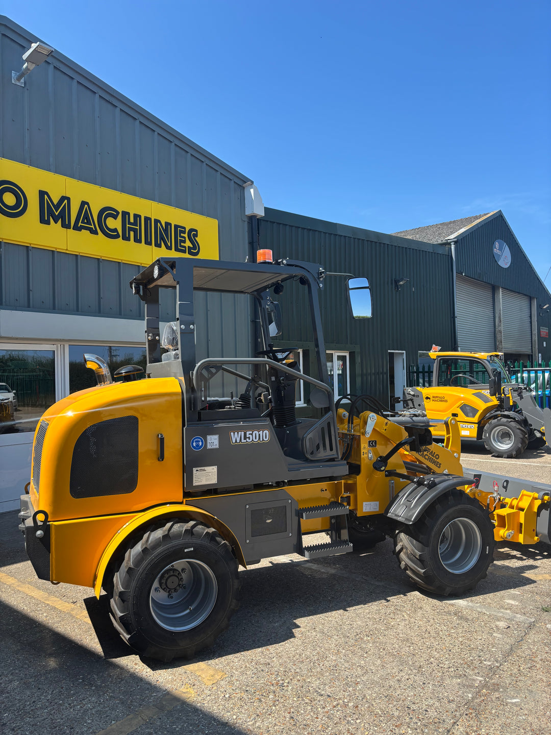 Buffalo WL5010 Wheel Loader