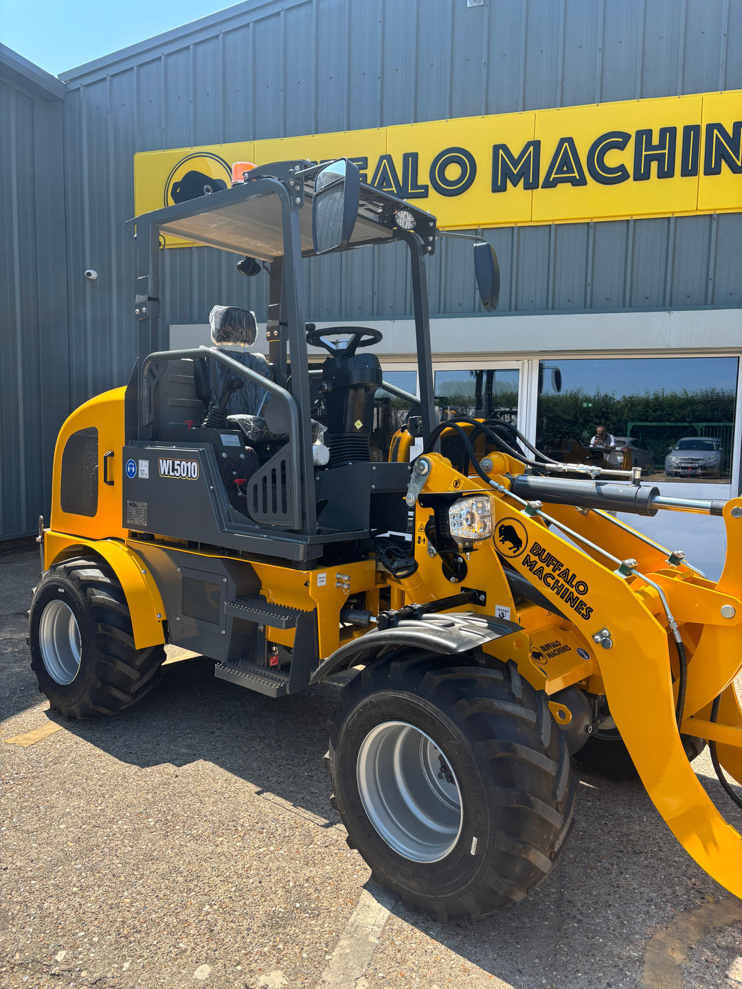 Buffalo WL5010 Wheel Loader